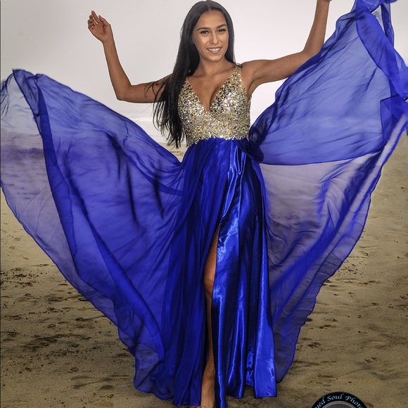 Royal blue prom or pageant gown - Picture 2 of 5